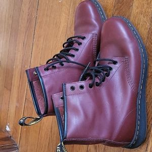 Dr. Martens 1460 lite Newton size 9 mens